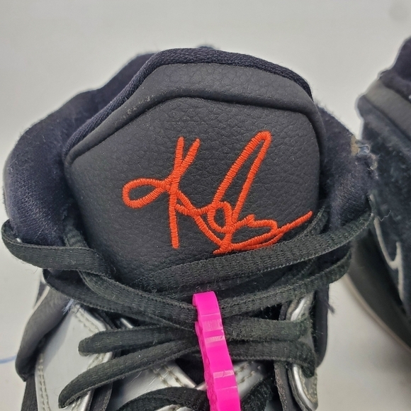 Nike Shoes Mens 5.5 Kyrie Infinity Basketball Fire & Ice Black Red CZ0204-001 - Picture 8 of 15